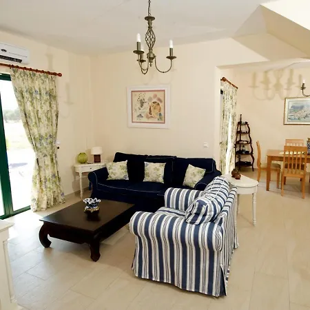 Nefeli Villa Karavomylos