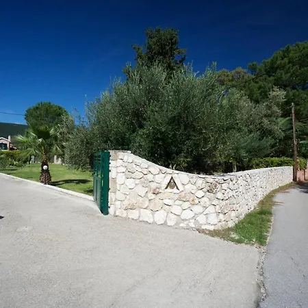 Villa Nefeli